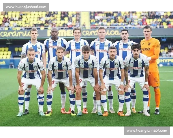 最新足球赛事官网全方位攻略 提供赛程成绩资讯及实时数据分析